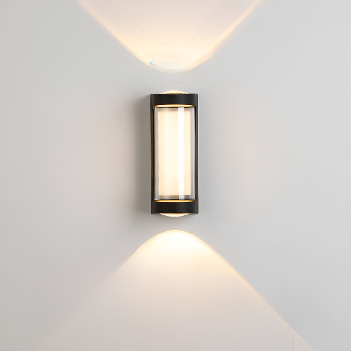 Skanto | IP65 Vannavstøtende Utendørs Vegglampe