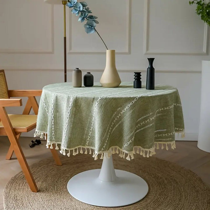 Skanto | Leafline Broderte Rund Duk