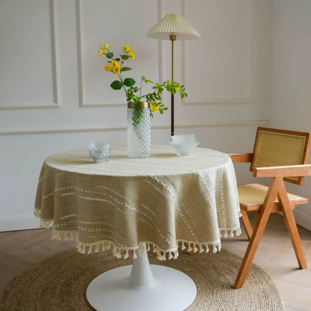 Skanto | Leafline Broderte Rund Duk