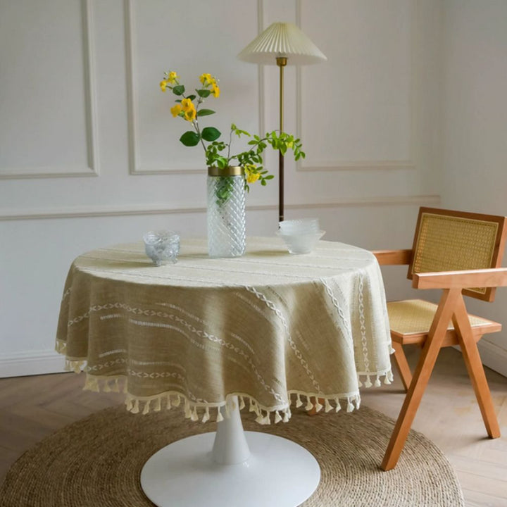 Skanto | Leafline Broderte Rund Duk