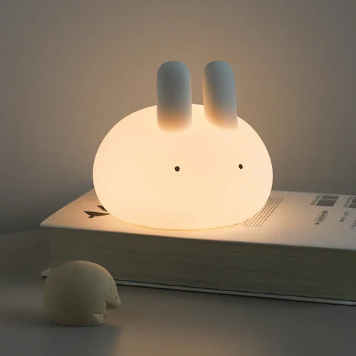LED Nattlys for Barn – Dimmbar Nattlampe med -Design, USB Oppladbar, Berøringskontroll | Skanto