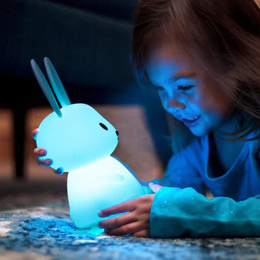 LED Nattlys for Barn – Dimmbar Nattlampe med -Design, USB Oppladbar, Berøringskontroll | Skanto