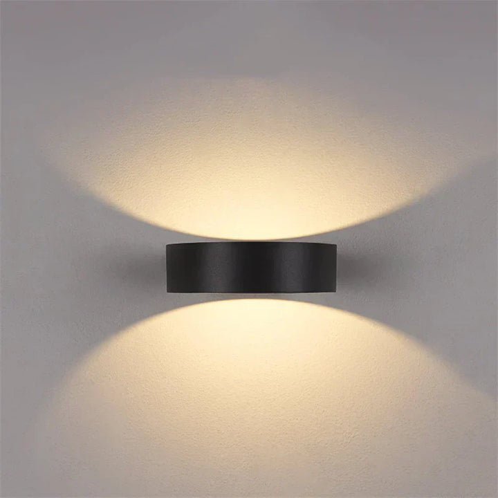 Skanto | Stilig Utendørs Vegglampe