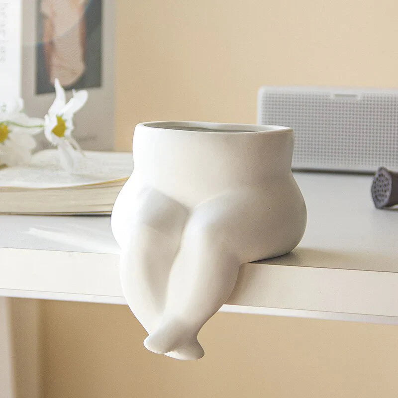 Leg Vase | Skanto