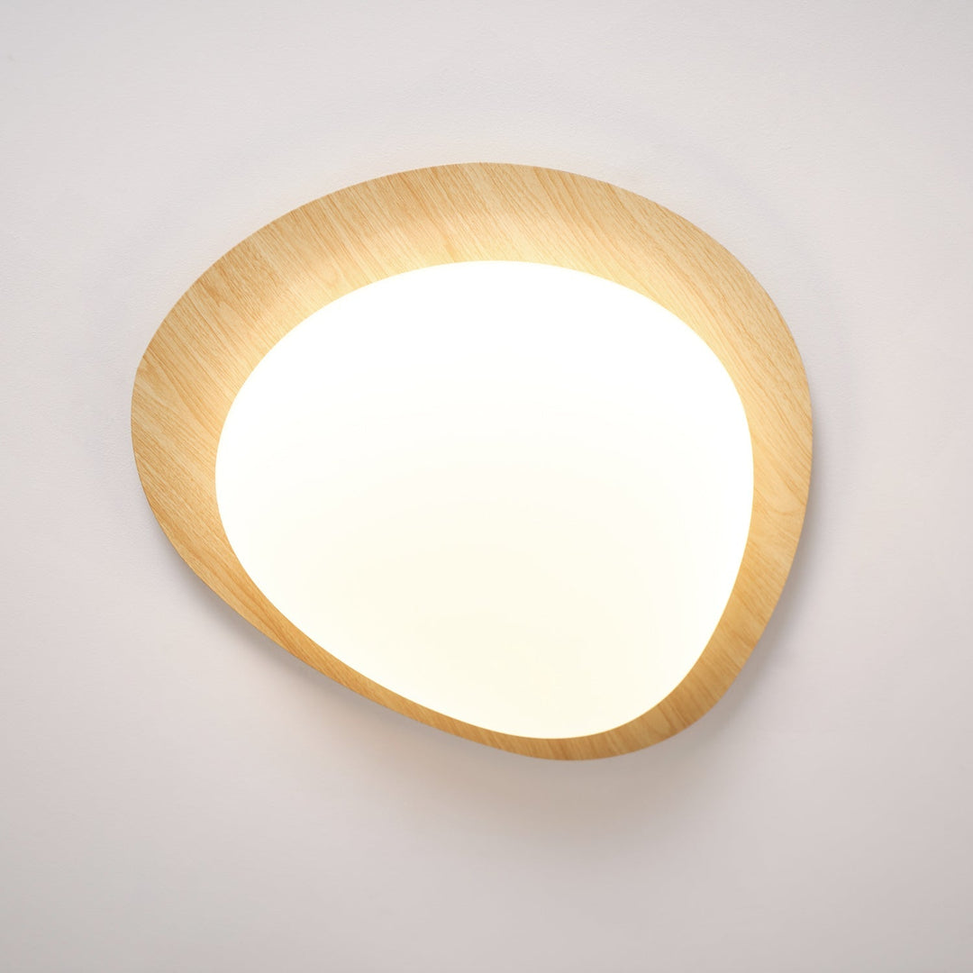 Flush Mount Pebble Metal Ceiling Light | Skanto