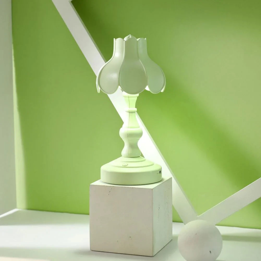 Lotusformet LED Mini Retro Lys | Skanto