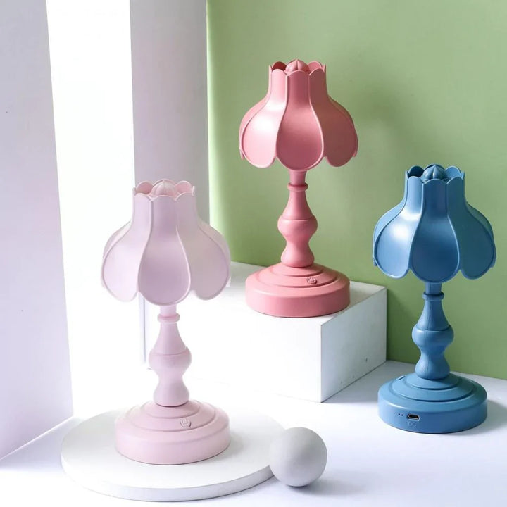 Lotusformet LED Mini Retro Lys | Skanto