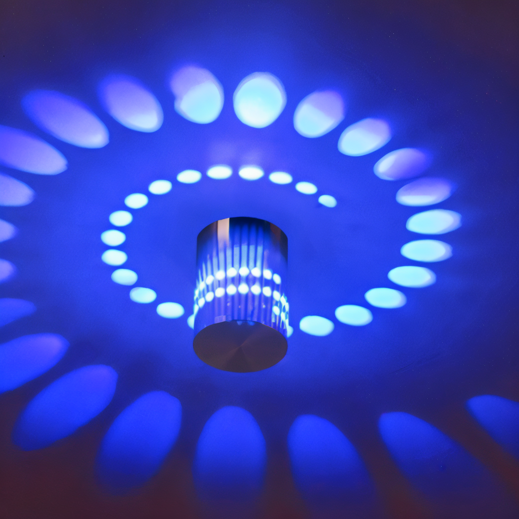 Skanto | LuminBlast LED Vegglampe – Fargerik Spiral Sylinder Vegglampe for Moderne Innendørs Belysning