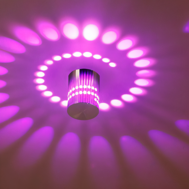 Skanto | LuminBlast LED Vegglampe – Fargerik Spiral Sylinder Vegglampe for Moderne Innendørs Belysning