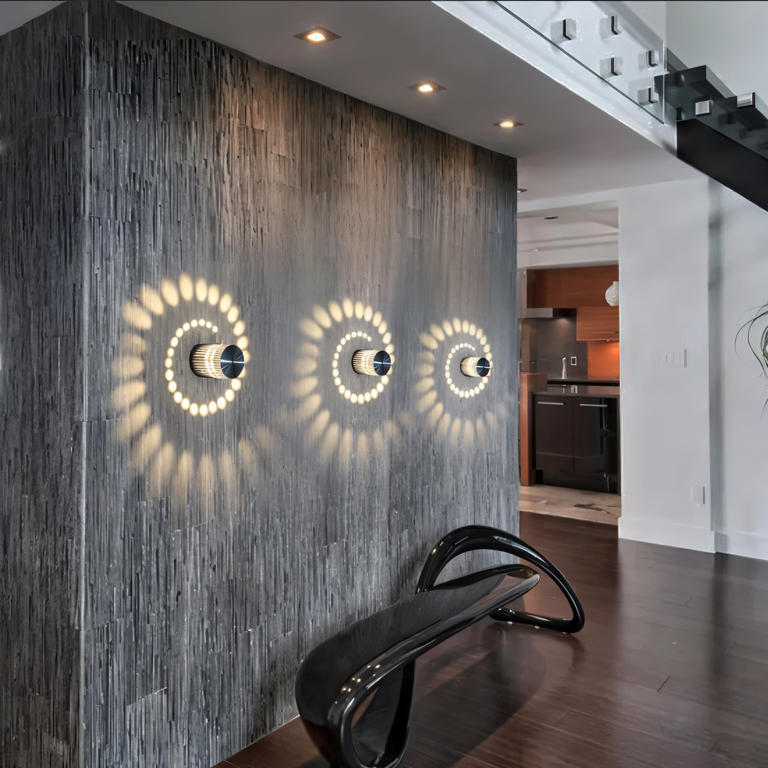 Skanto | LuminBlast LED Vegglampe – Fargerik Spiral Sylinder Vegglampe for Moderne Innendørs Belysning