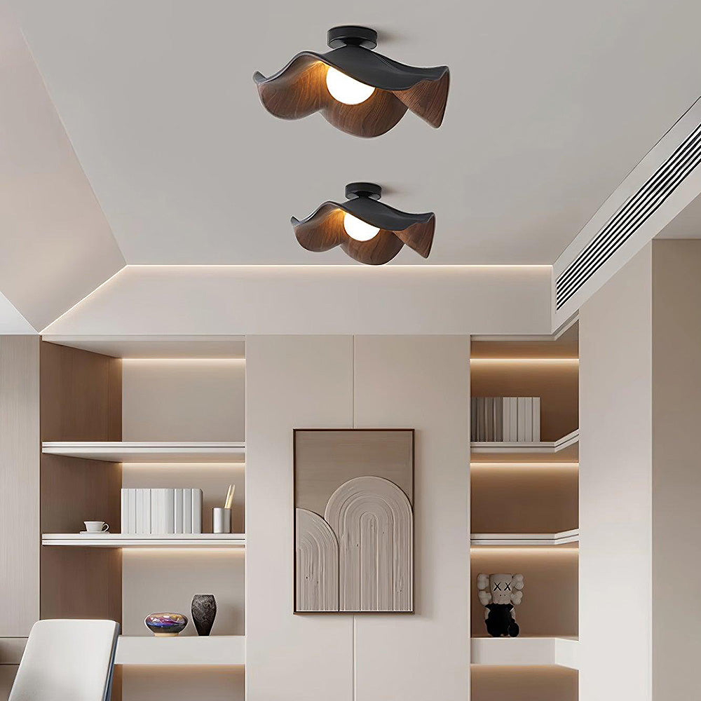 Skanto | Elegant Tre Taklampe med Skandinavisk Inspirasjon