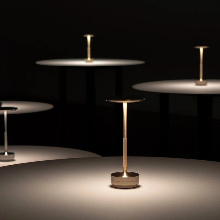 Skanto | Lunox LED Oppladbar Skrivebordslampe