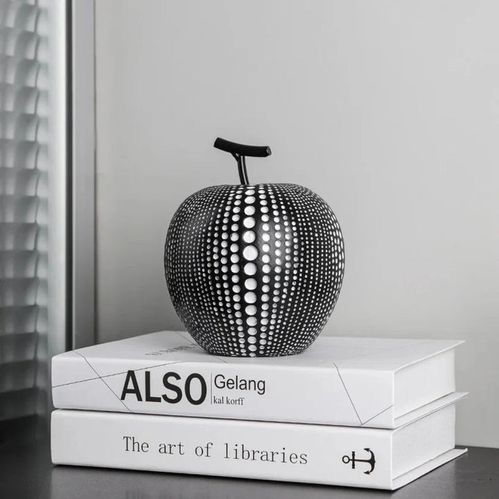 Prikket mønster eple skulptur | Skanto