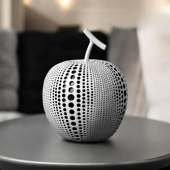 Prikket mønster eple skulptur | Skanto