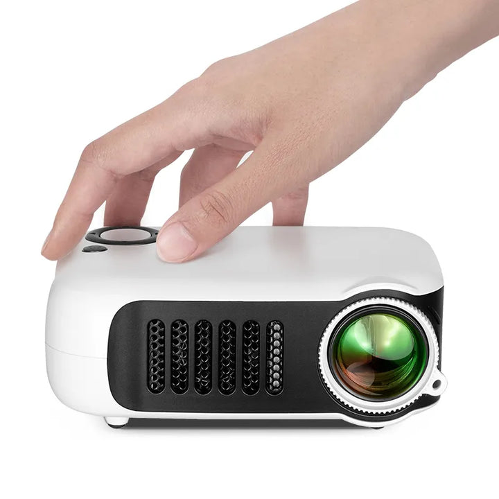 Bærbar Mini Projektor for Filmer Skanto