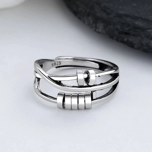 Stress-Relief Ring | Elegant & Supportive Jewelry Skanto
