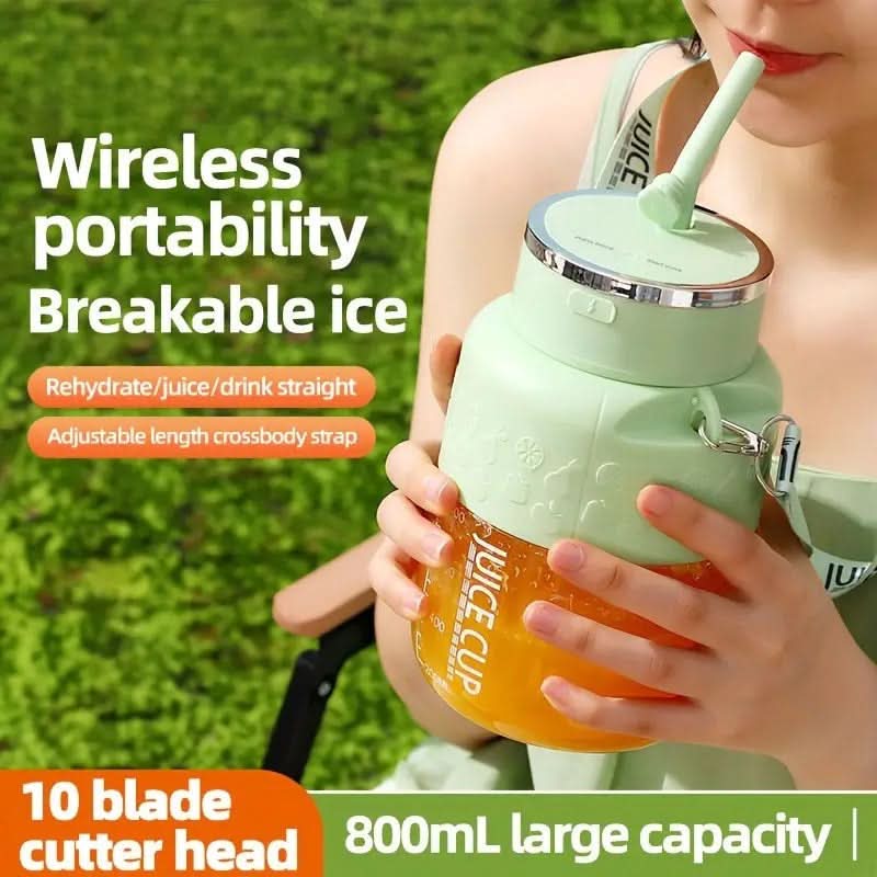 Skanto | Kompakt mikser med 10-blads kraft for perfekte smoothies
