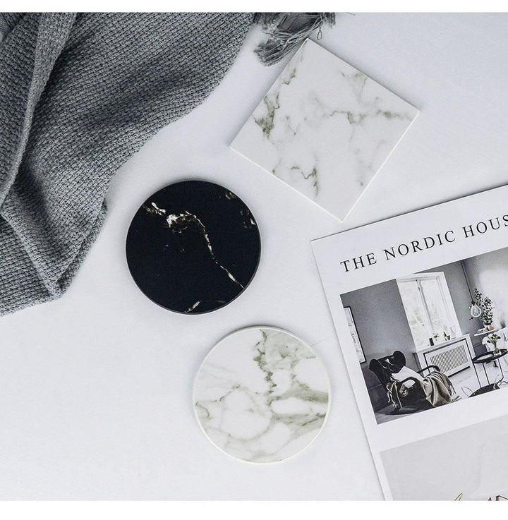GarduruVegan Læder Coaster Set | Marmorutseende | Elegant Beskyttelse for Overflater