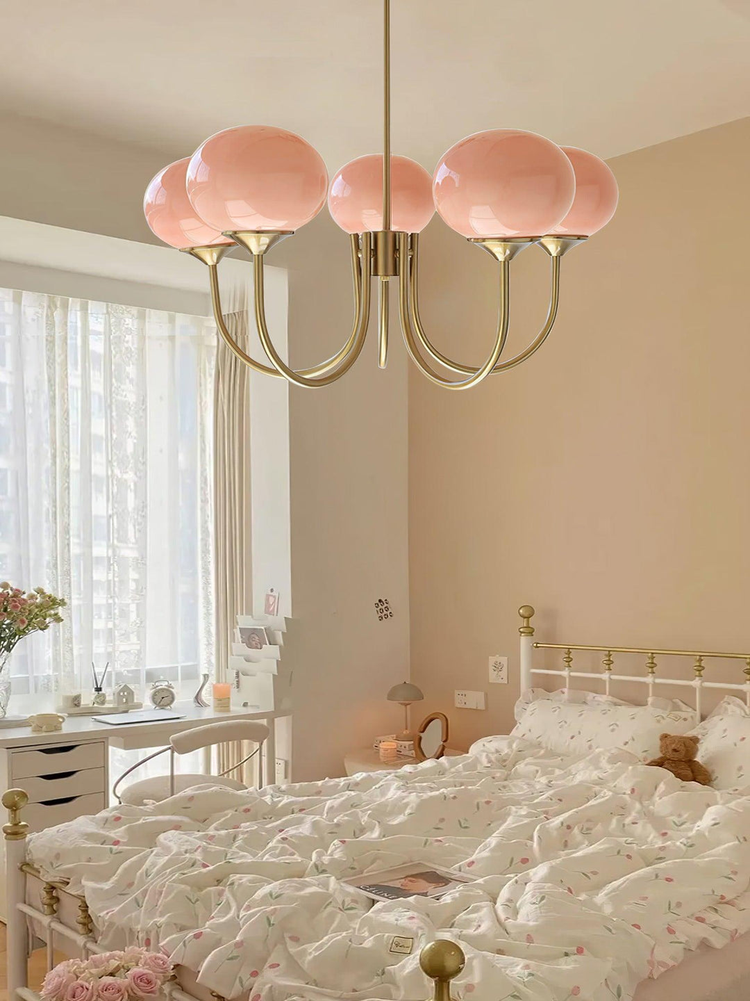 Skanto | AuroraGlow - Marshmallow Chandelier