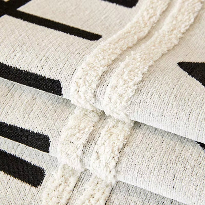Skanto | Maze Four-Season Chenille Sofa Cover