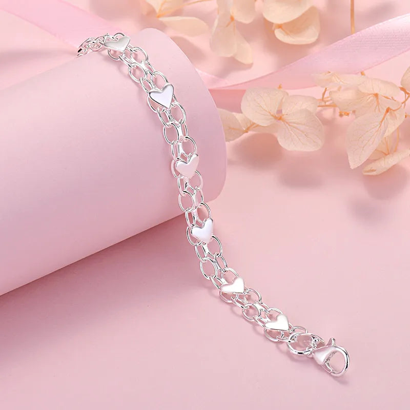 Elegant Luksus Sølv Hjerte Armbånd – Tidløs og Chic Skanto