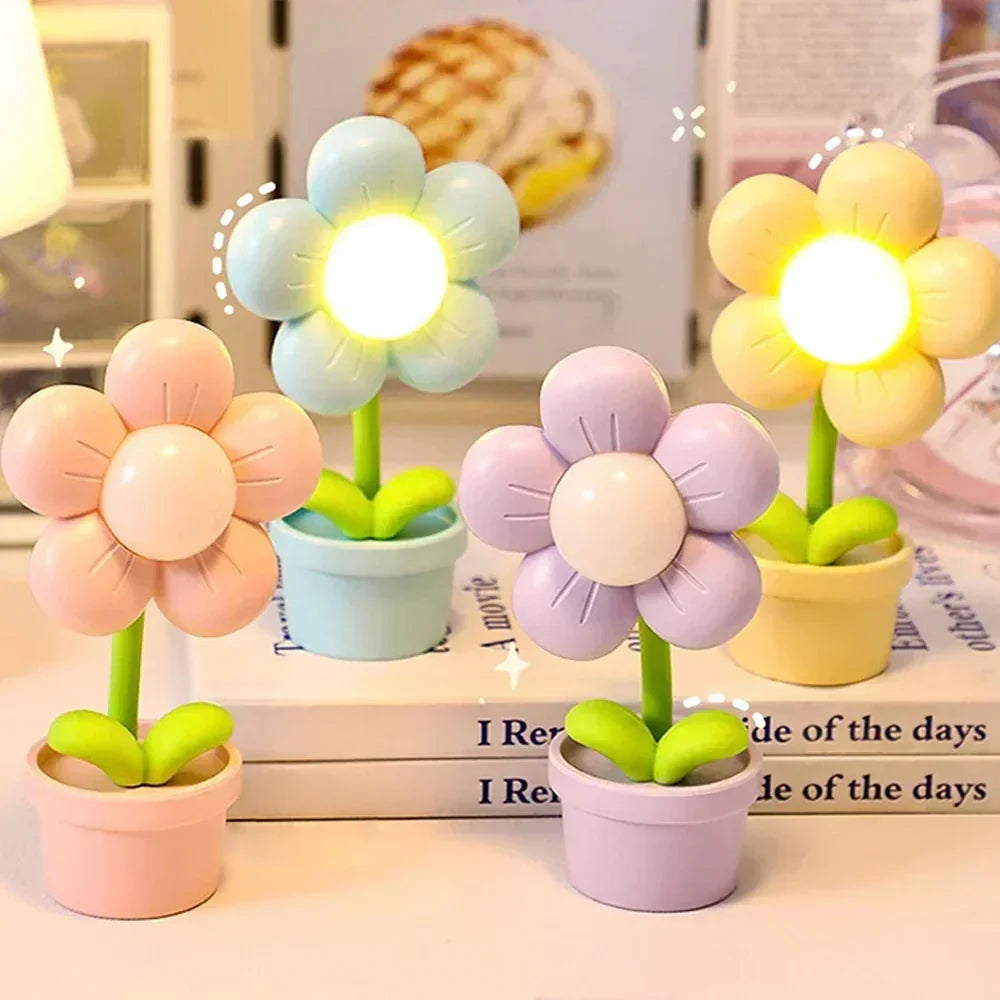 Skanto | Søt Blomst Nattlampe for Barn – LED Bordlampe i Blomstermønster for Barnerommet