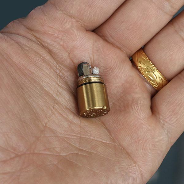 Mini påfyllbar nøkkelringslighter | Skanto