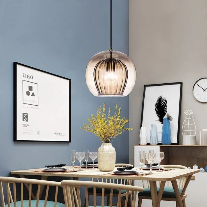 Skanto | Pendellampe laget av moderne glass for et elegant utseende