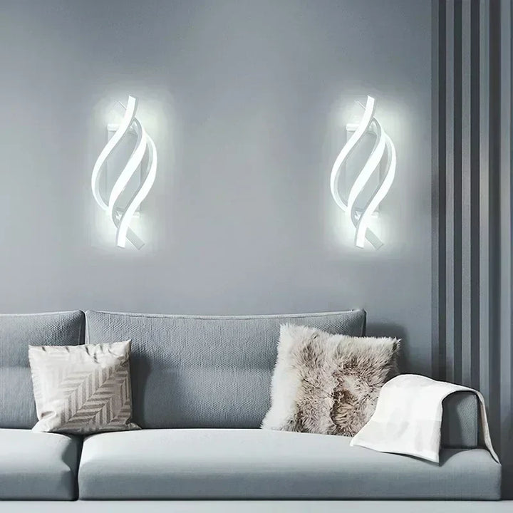 Skanto | Spiralformet vegglampe
