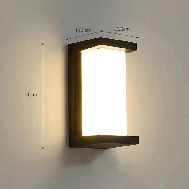 Moderne LED Vegglampe for Utendørs - LumaLine, Energisparende og Stilig, Ideell for Hage og Terrasse | Skanto