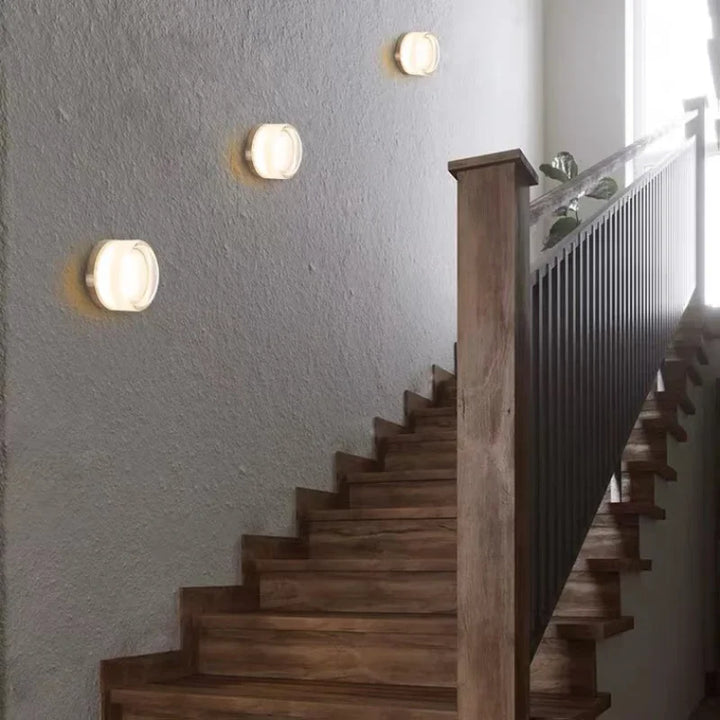 Moderne Rund LED Vegglampe laget av Glass – Vegglampe for Stue, Gang, Soverom og Bad | Skanto