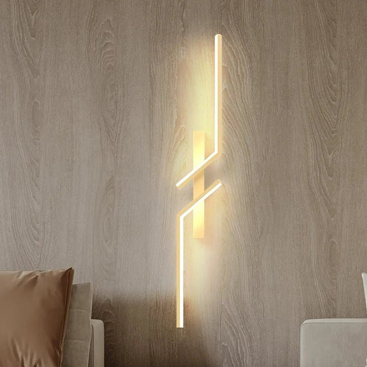Skanto | Kreativ LED vegglampe med stripedesign | Moderne design og dimbar lys i 3 farger