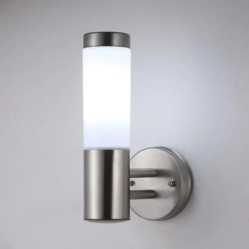 Skanto | Moderne Glød for Elegante Rom