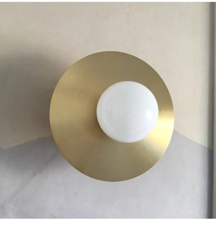 Moderne LED Vegglampe med Kule Design - Stilren Vegglampe for Stue & Soverom | Skanto