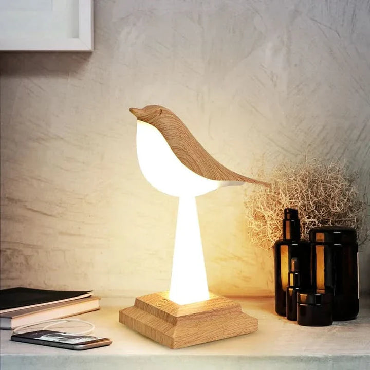 Skanto | Eclectus Fuglinspirert LED Bordlampe