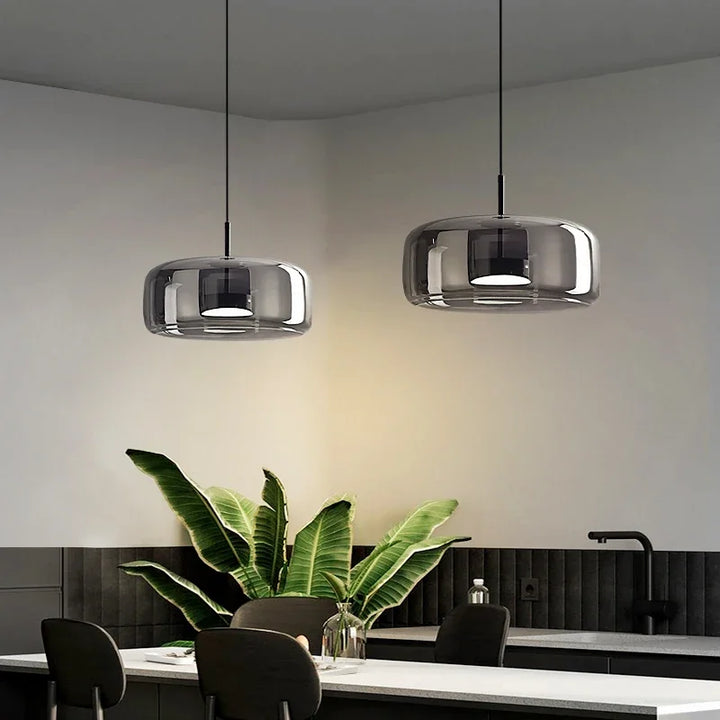 Skanto | Designer hengende lampe laget av glass