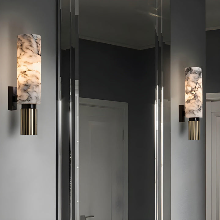 Elegant vegglampe med stilfull marmor-inspirert mønster Skanto