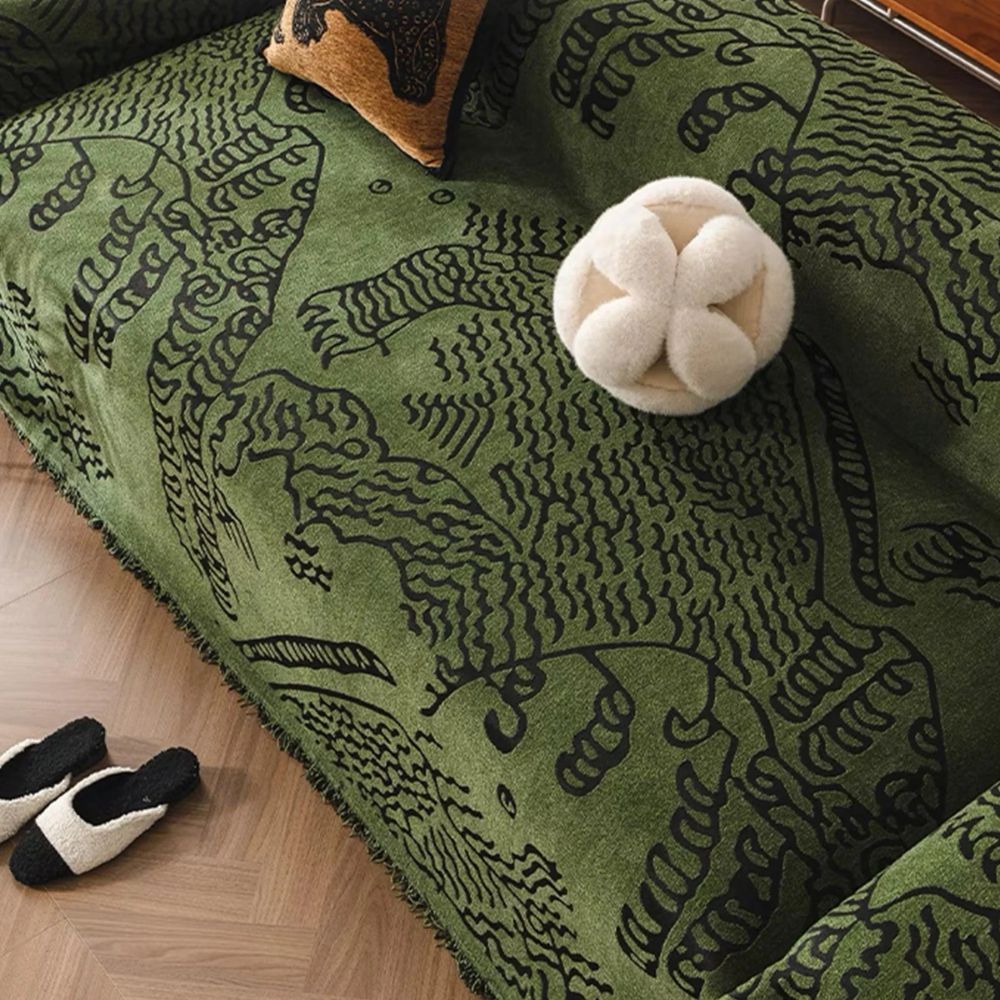 Skanto | Nature Sketch Pattern Sofa Cover