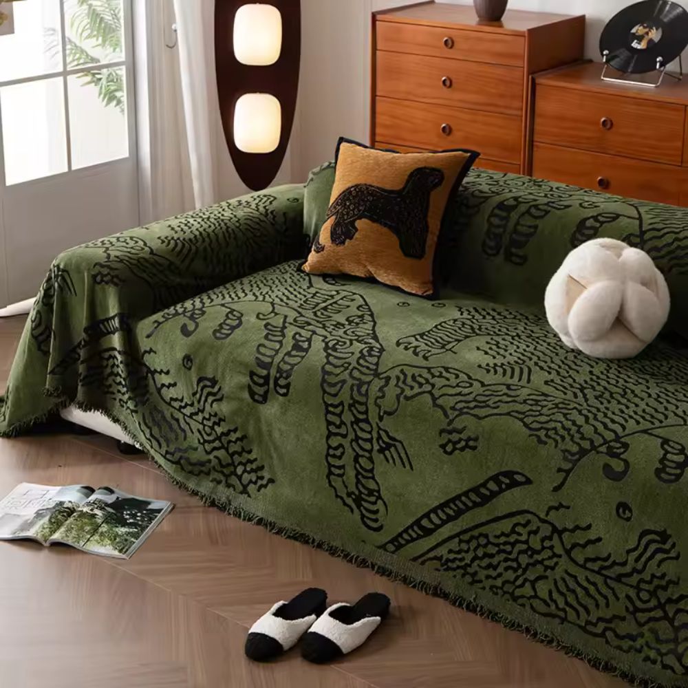 Skanto | Nature Sketch Pattern Sofa Cover