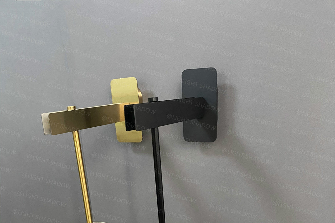 Neith Glass Vegglampe | Skanto