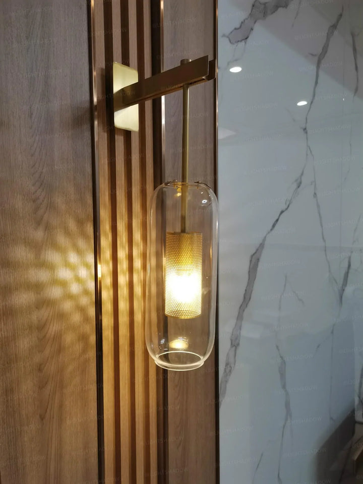 Neith Glass Vegglampe | Skanto