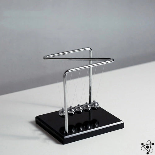 Skanto | Newton's Pendulum Form Z