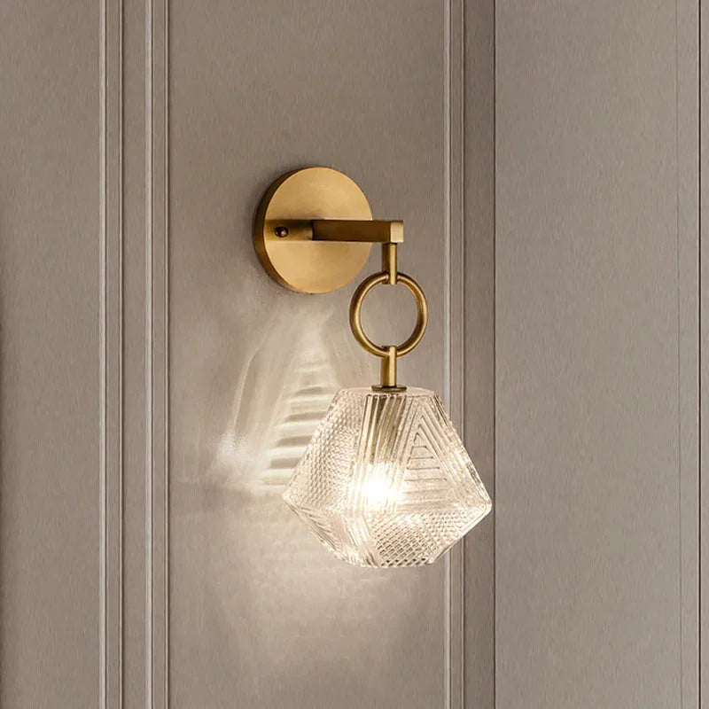 Moderne Glass Vegglampe i Vintage Stil - Vegglampe laget av Messing og Glass | Skanto