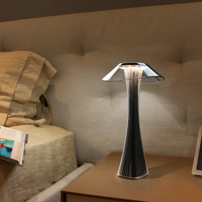 Dimbar LED Bordlampe – Moderne Nattbordlampe med Berøringskontroll, Elegant Belysning for Soverom og Stue | Skanto
