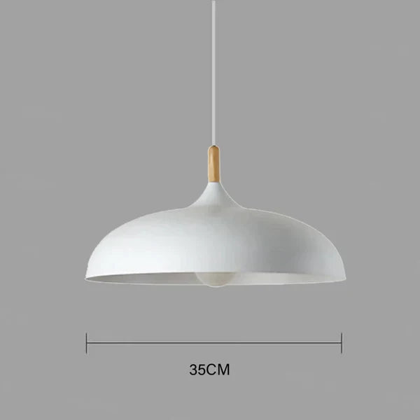 Skanto | NordicOak – Taklampe laget av nordisk eik