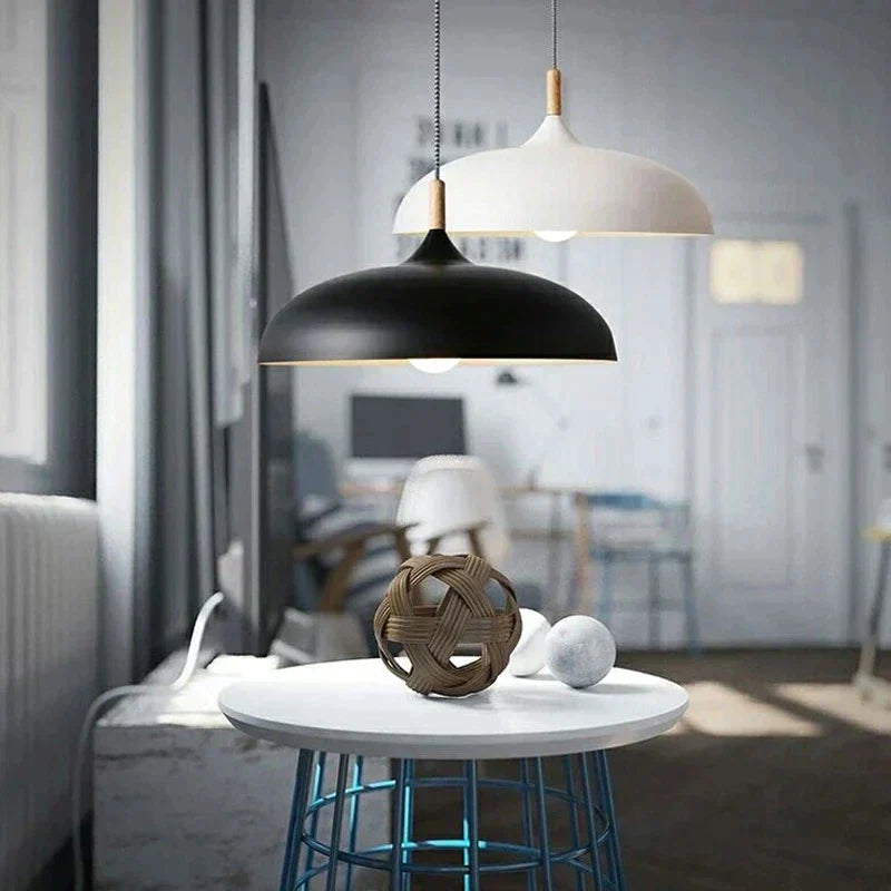 Skanto | NordicOak – Taklampe laget av nordisk eik