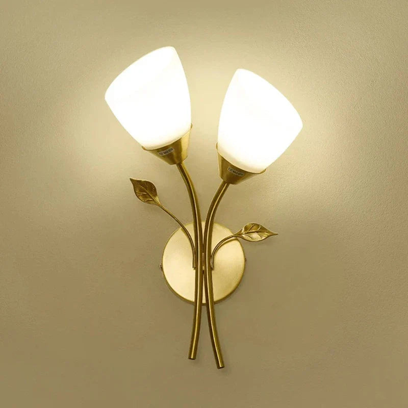 Krav vegglampe i vintage-stil med bladmotiv – LED-lampe for gang og stue | Skanto