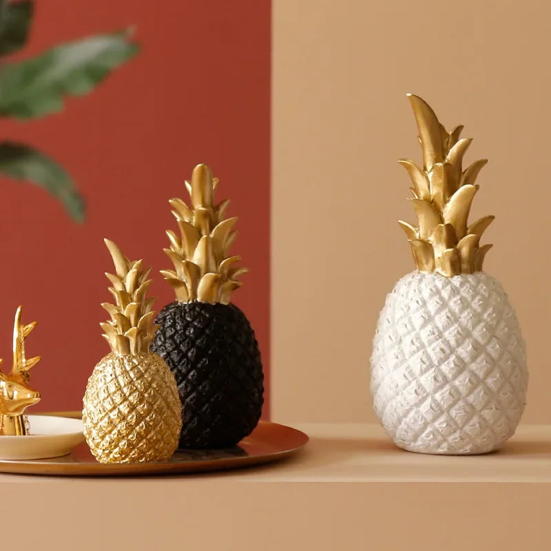 Gylden Ananas Dekorasjon, Eksklusiv Hjem Accent for Moderne Interiørdesign | Skanto