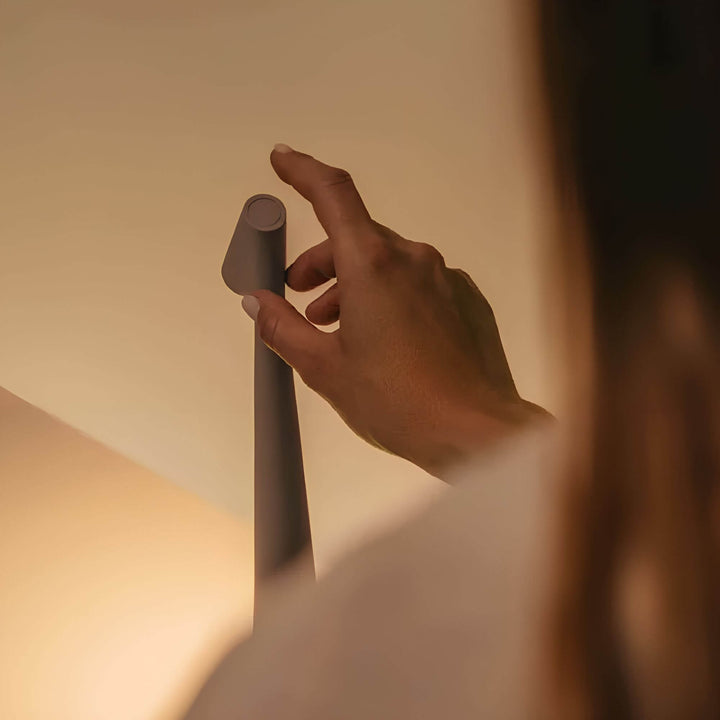 Skanto | Skanto Minimalistisk LED Bordlampe | Trådløs | Dimbar | Lese lampe | Spisestue belysning