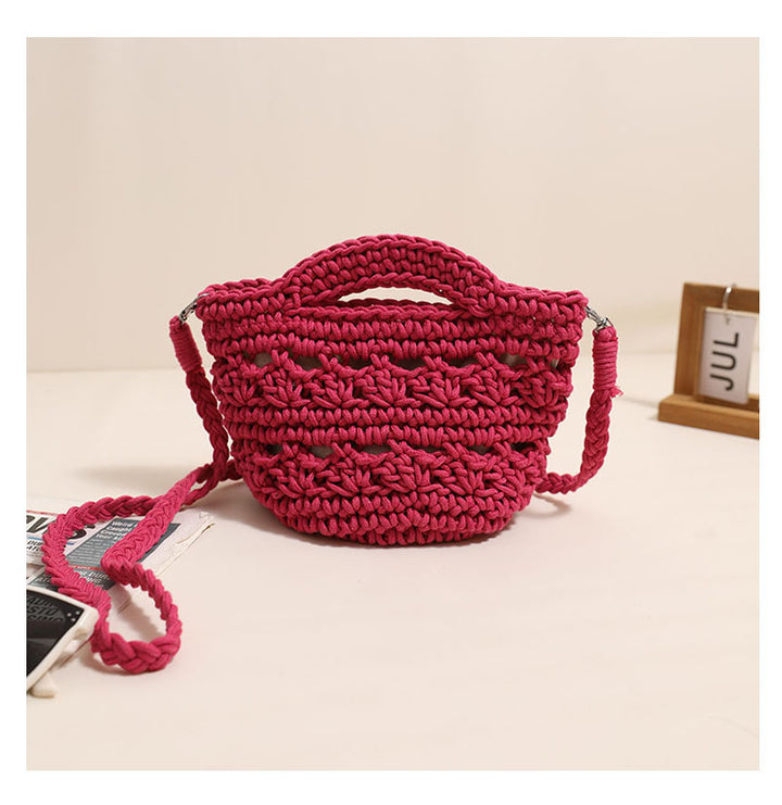 Playful macrame handbag with textured surface Skanto